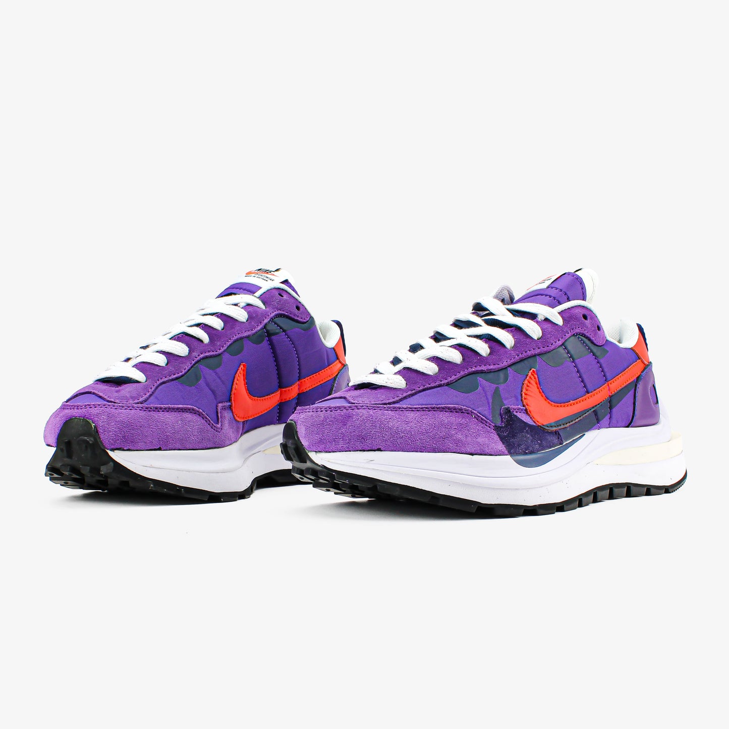 Sacai x Nike VaporWaffle Dark Iris