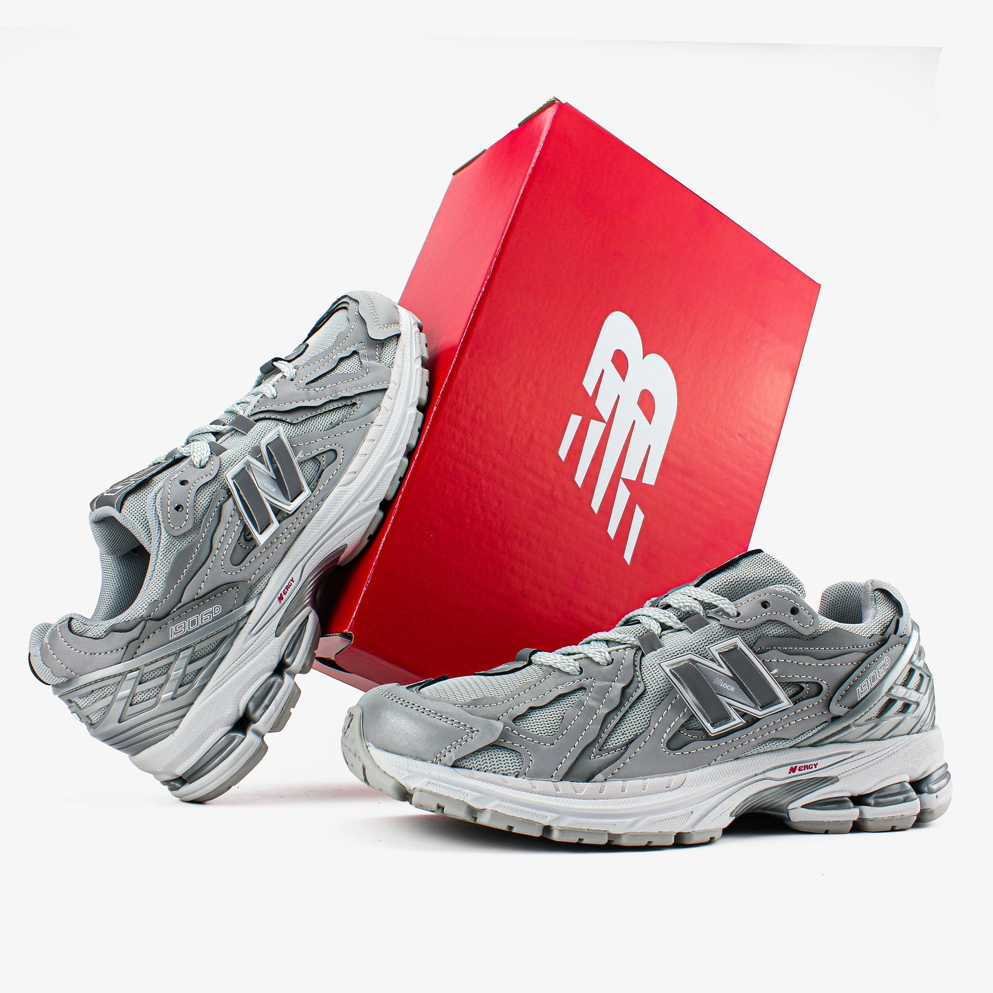 New Balance 1906R Silver