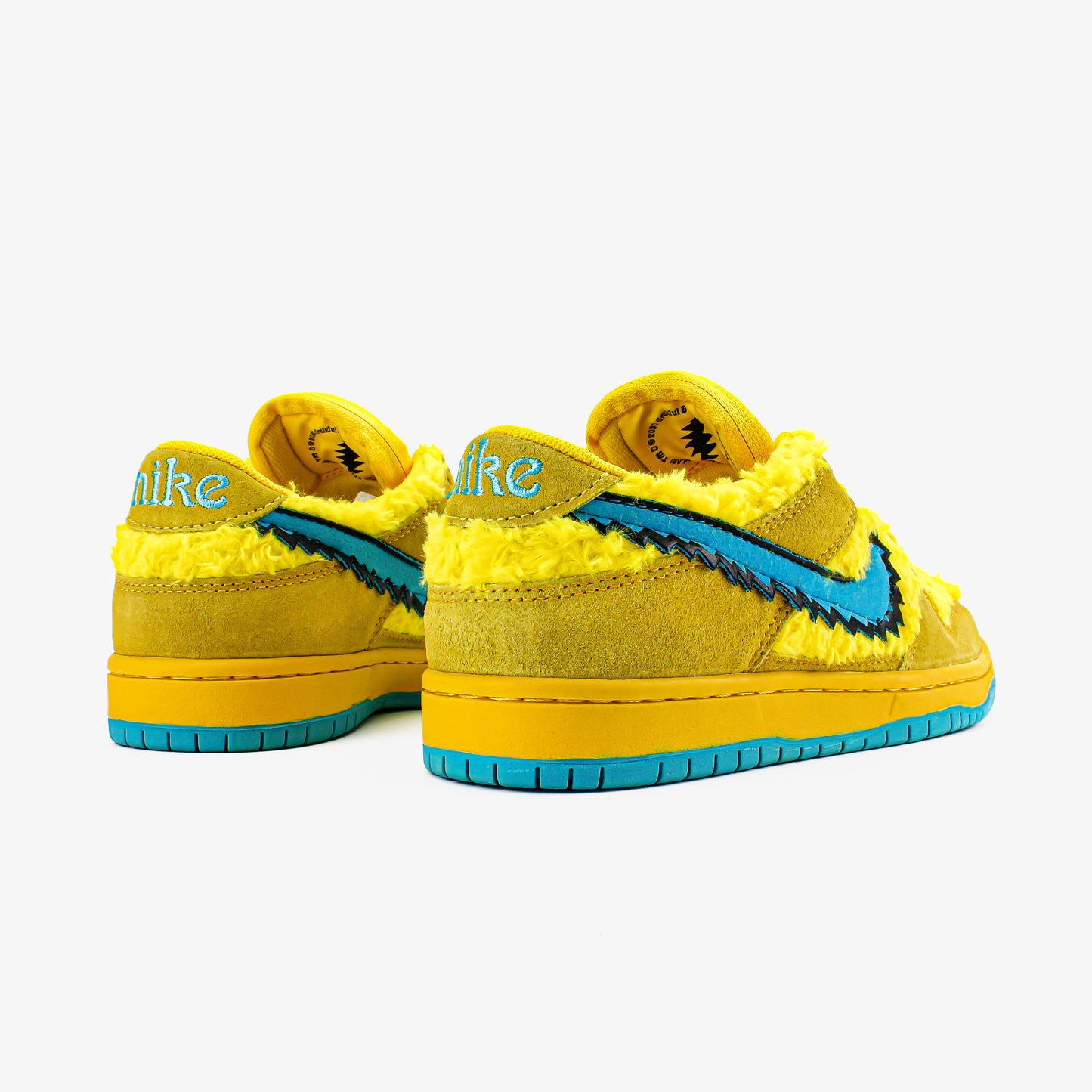 Nike SB Dunk Low Grateful Dead x Yellow Bear