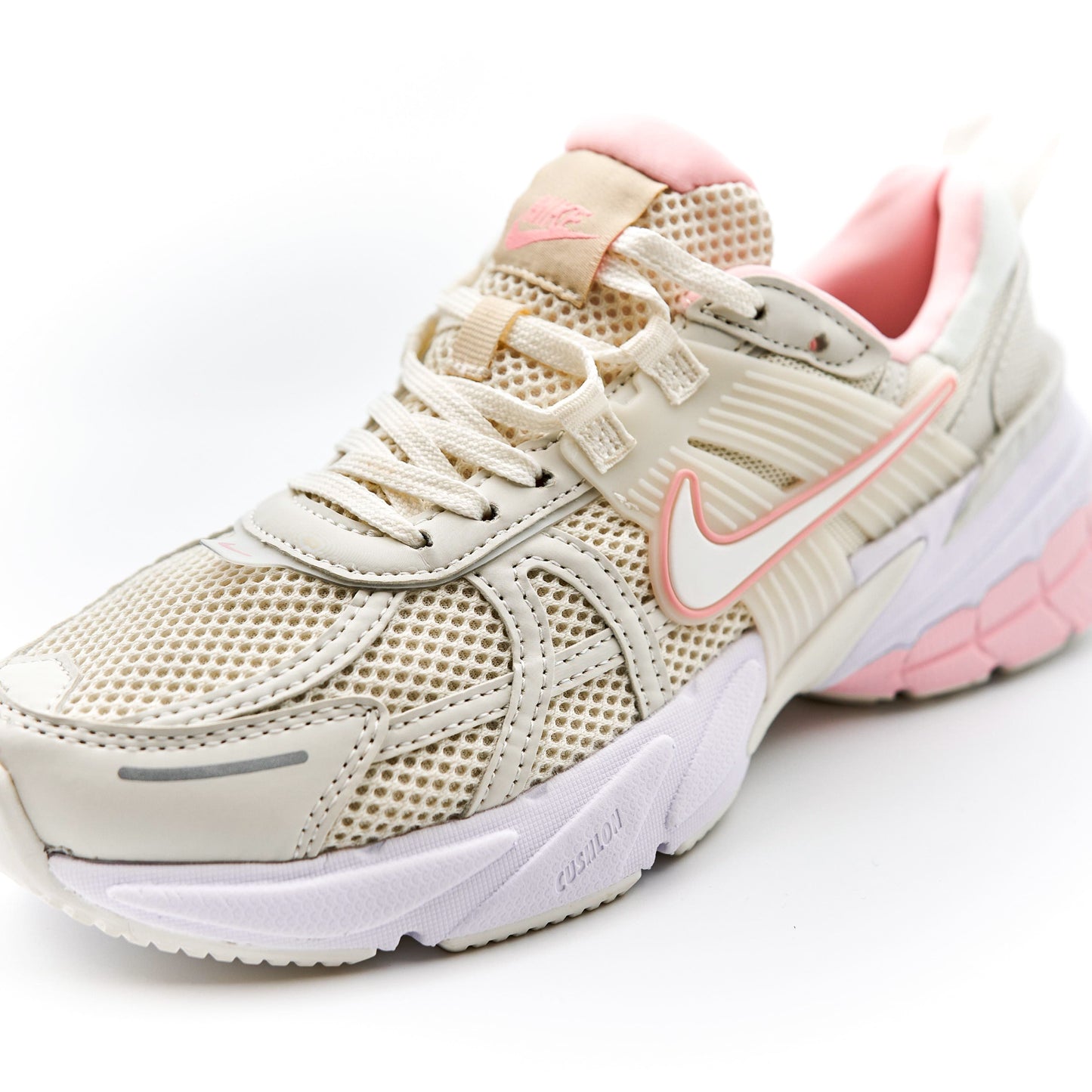Nike Runtekk Beige Pink