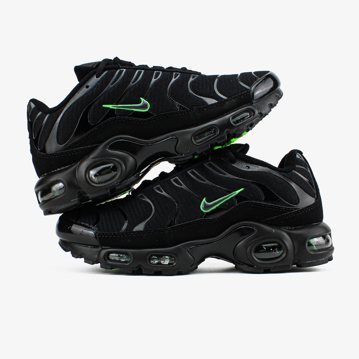 Nike Air Max Plus Black Volt