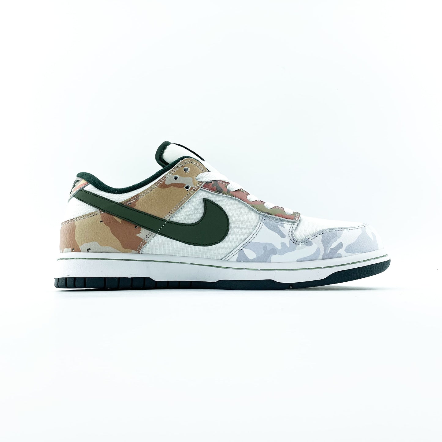 Nike Dunk Low SE Sail Multi-Camo