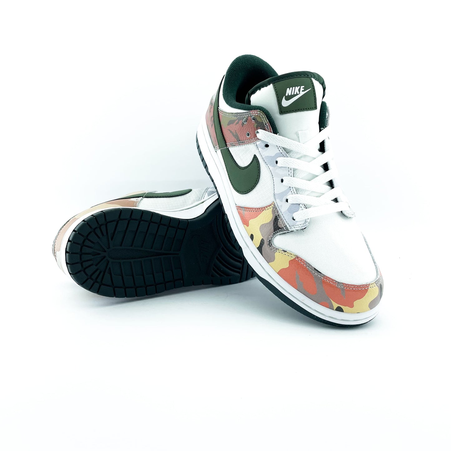 Nike Dunk Low SE Sail Multi-Camo