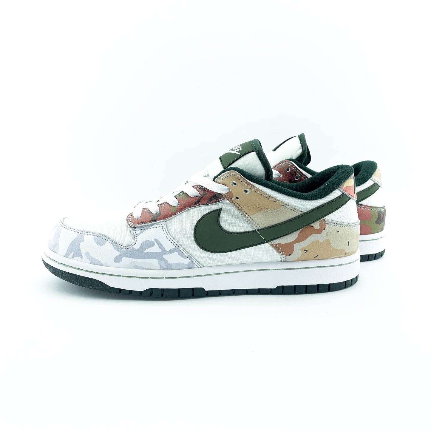 Nike Dunk Low SE Sail Multi-Camo
