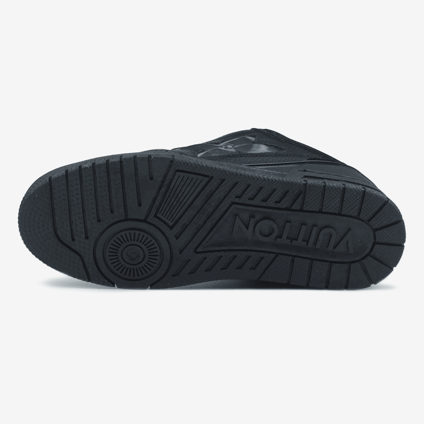 Louis Vuitton Skate Black Logo