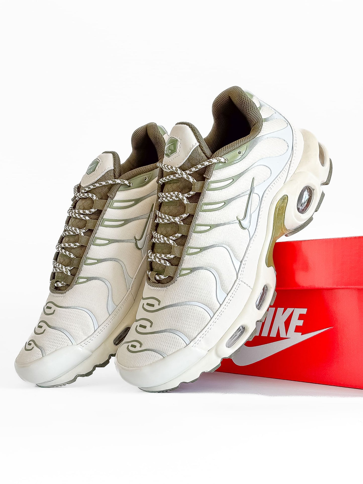 Nike Air Max Plus TN Beige Olive