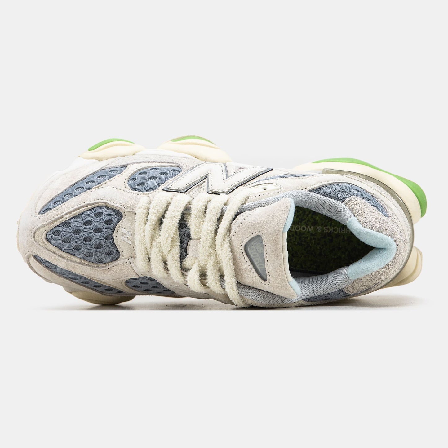 New Balance 9060 Bricks & Wood