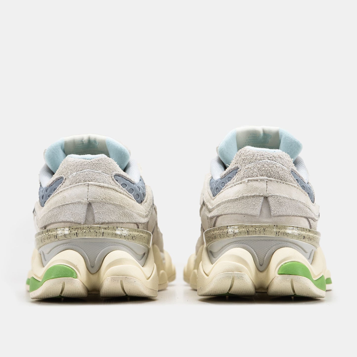 New Balance 9060 Bricks & Wood