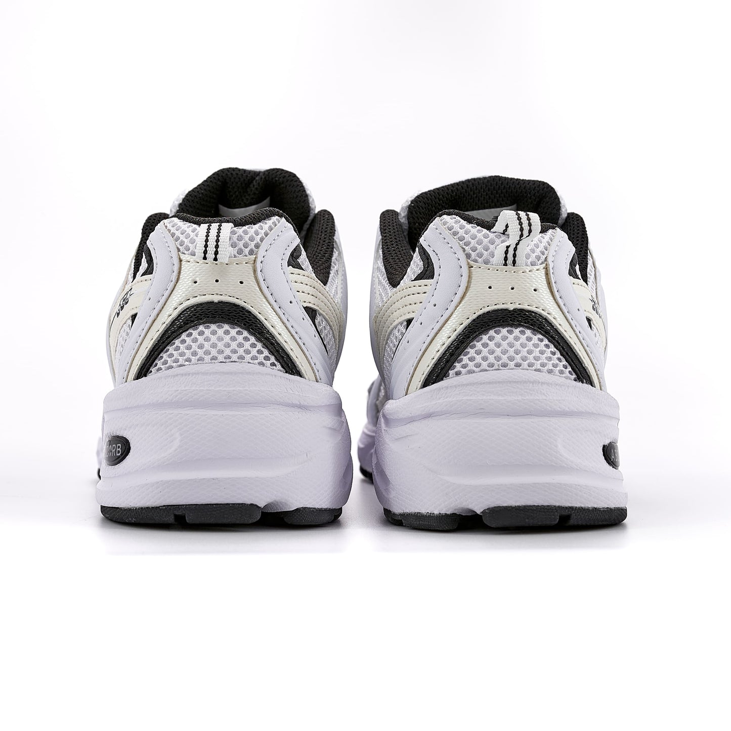 New Balance 530 White Black Logo v2