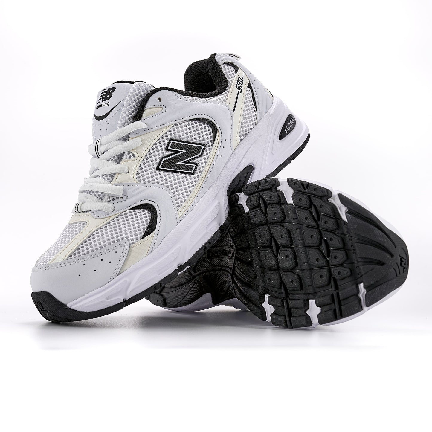 New Balance 530 White Black Logo v2