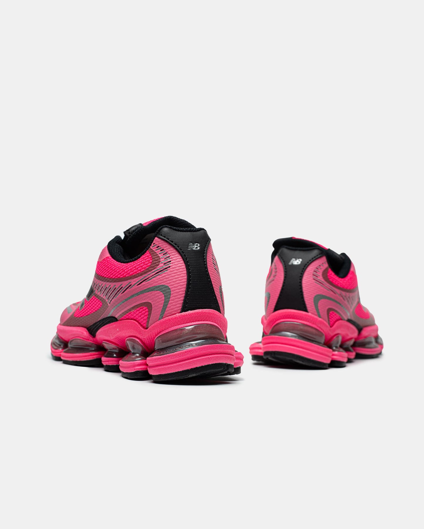 New Balance 2000 Pink White