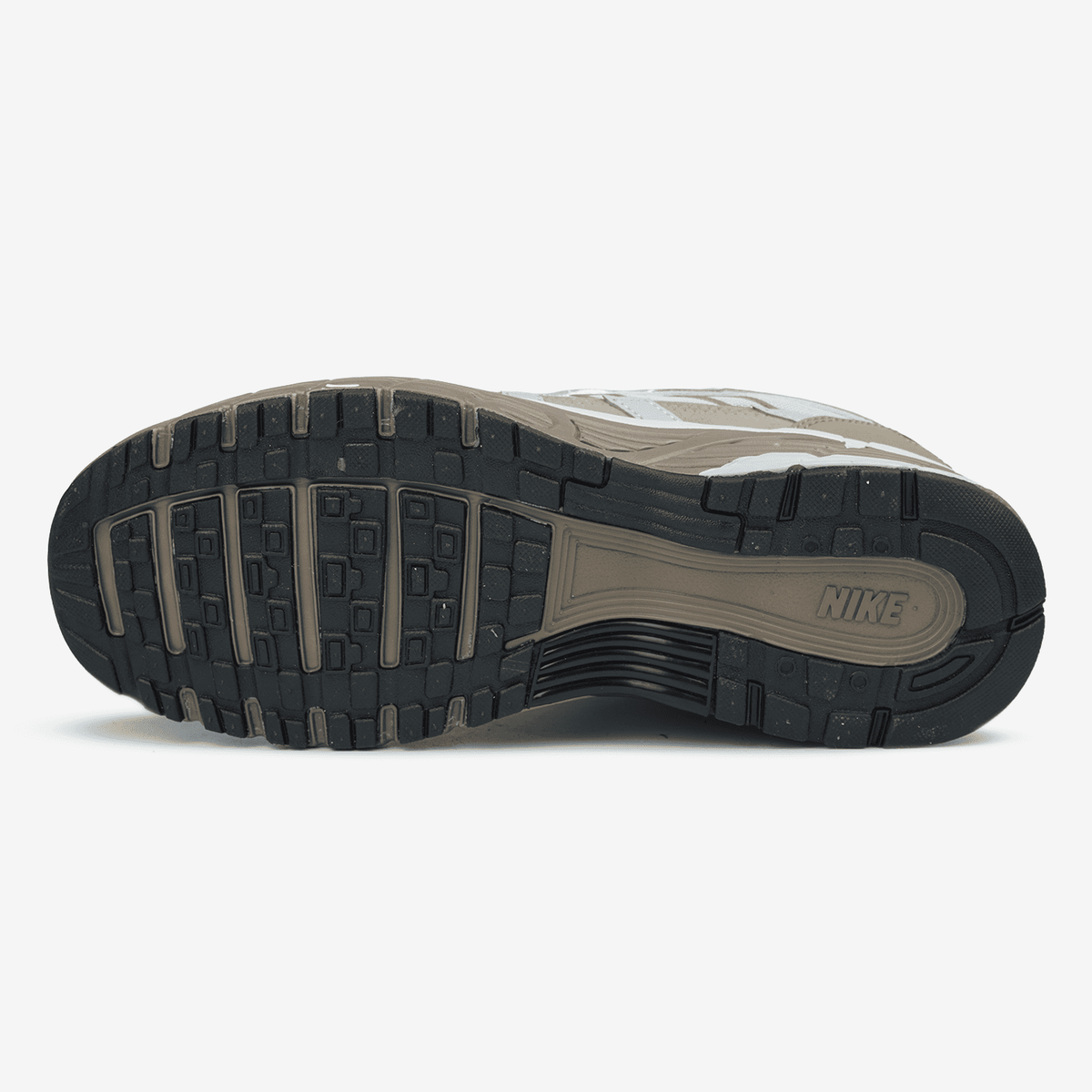 Nike P-6000 Hangul Day V2 Dark Gore-Tex Termo