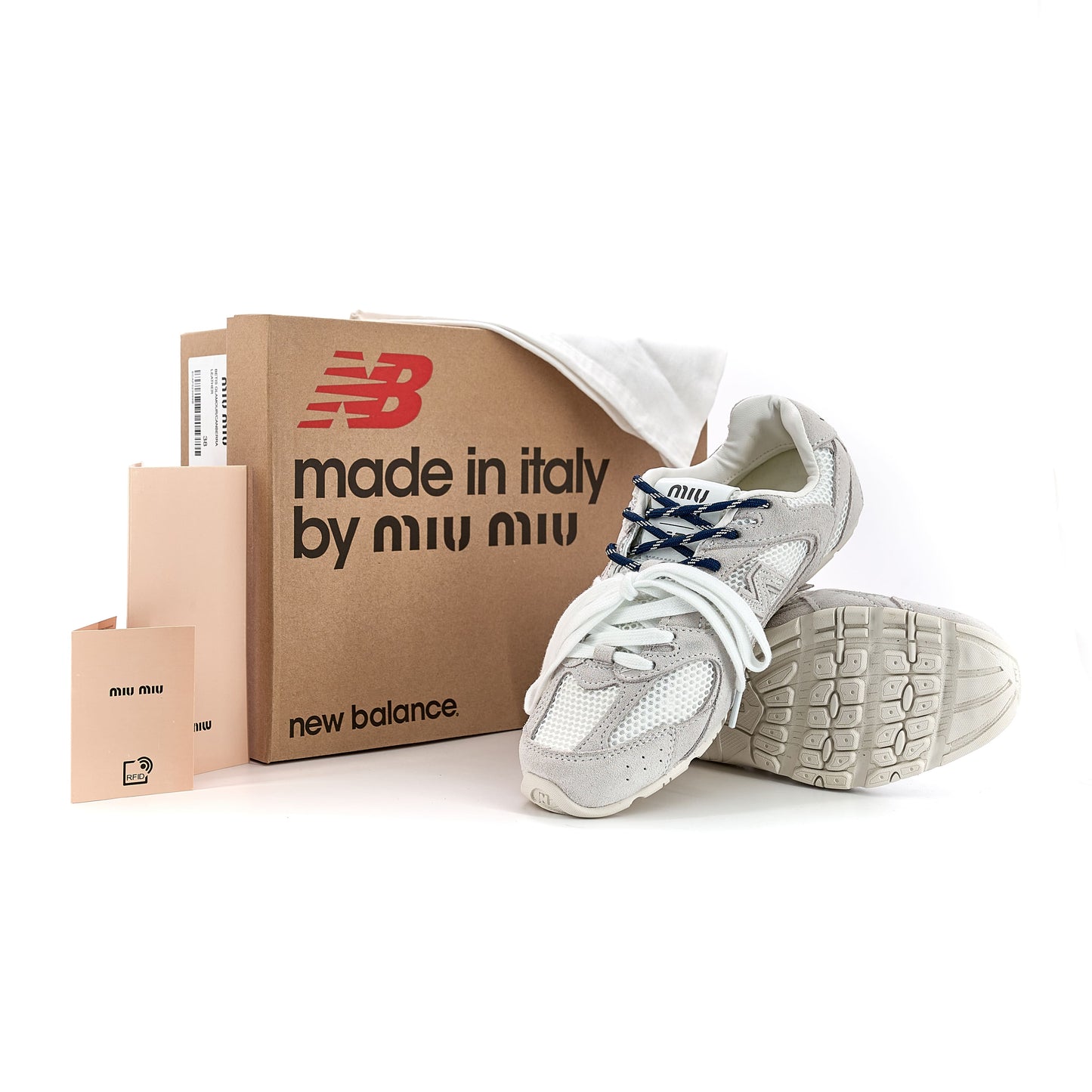 New Balance x Miu Miu 530 Grey