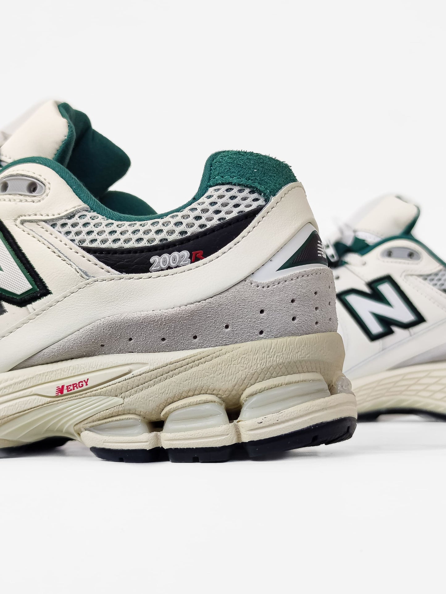 New Balance 2002R Vintage Teal Pouch