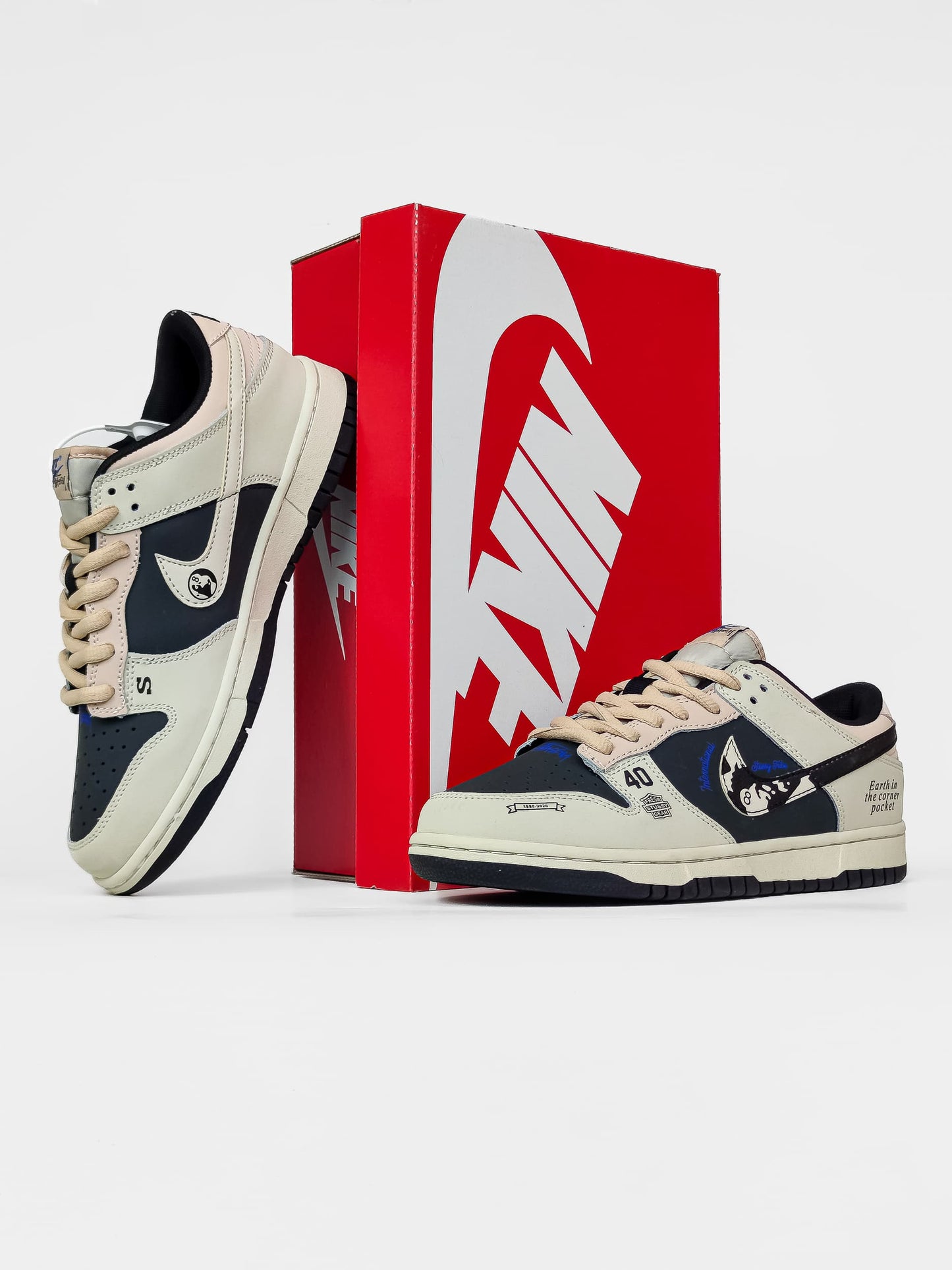 Nike SB Dunk Low x Stussy 40th