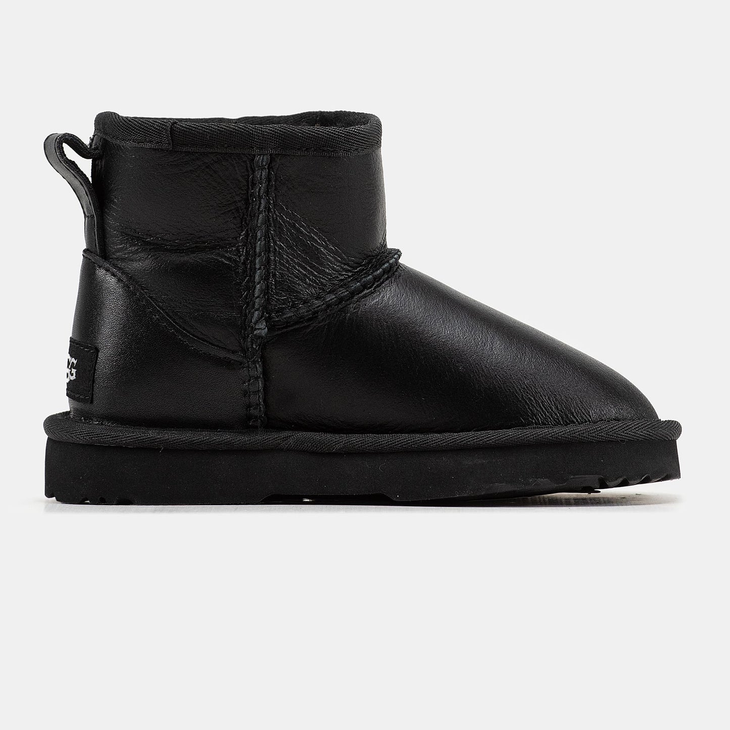 UGG Mini Classic Black Kids