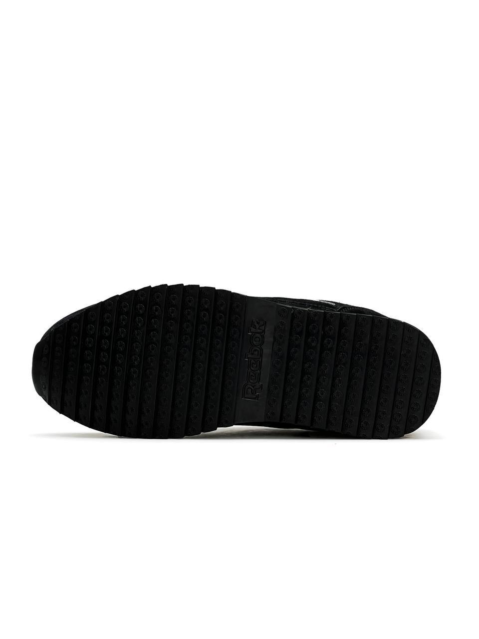 Reebok Classic All Black