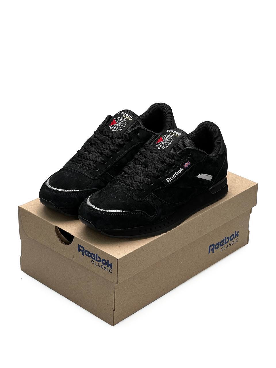 Reebok Classic All Black