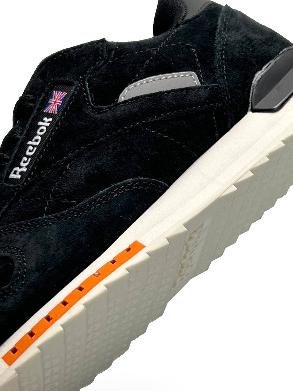 Reebok Classic Black White