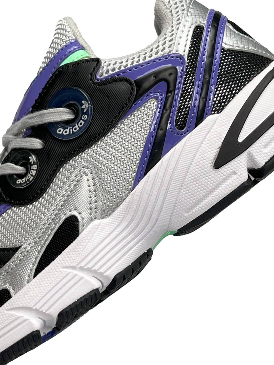 Adidas Astir Neon