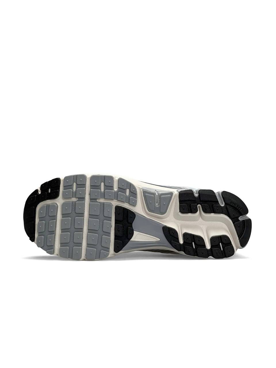 Nike Vomero 5 Grey Silver