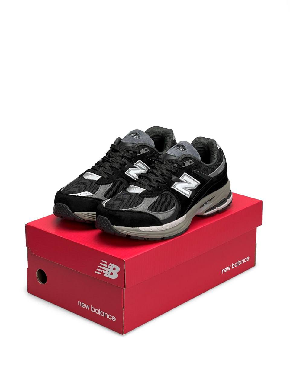 New Balance 2002R Dark Graphite White Grey