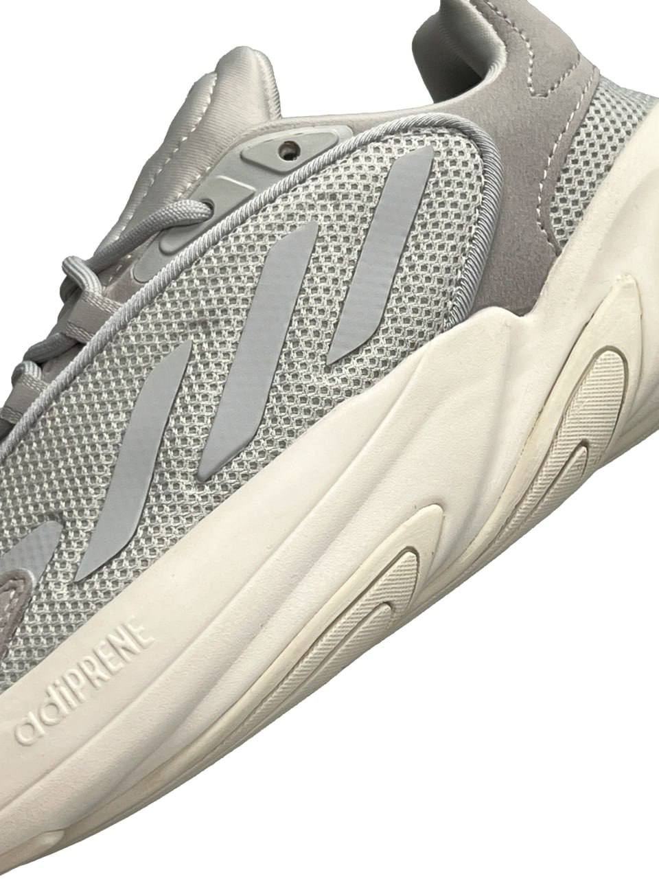 Adidas Ozelia Light Grey