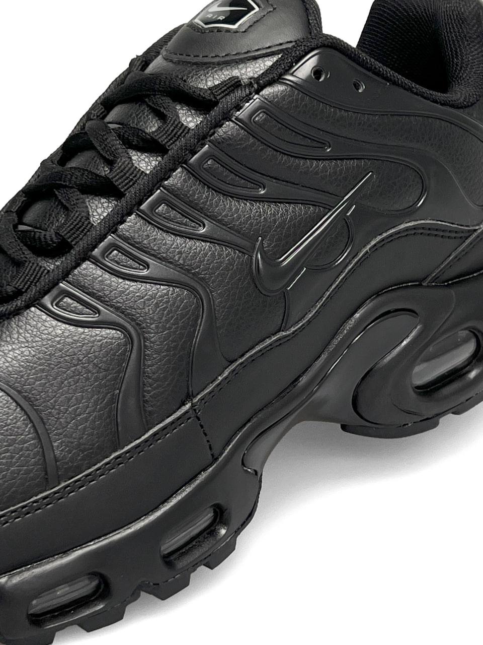 Nike Air Max TN Plus All Black Leather