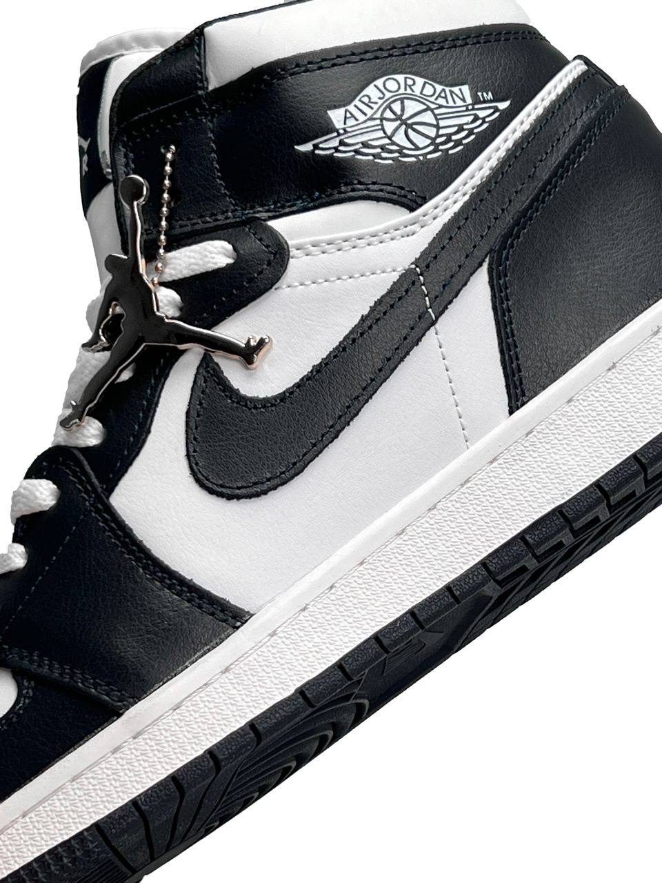 Nike Air Jordan 1 High Black White