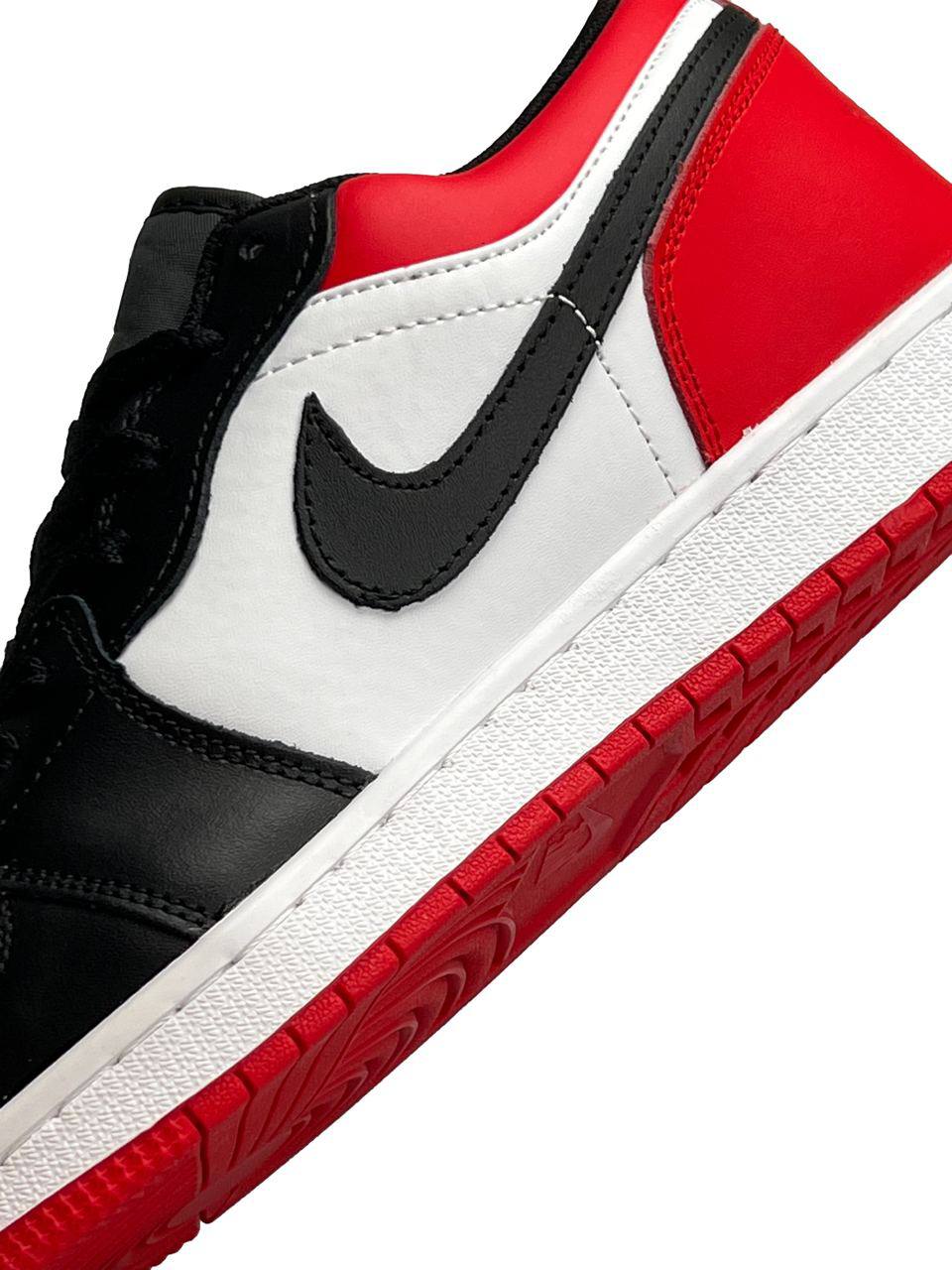 Nike Air Jordan 1 Low Black White Red