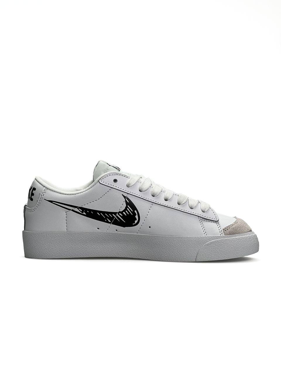 Nike Blazer Low Vintage White Black