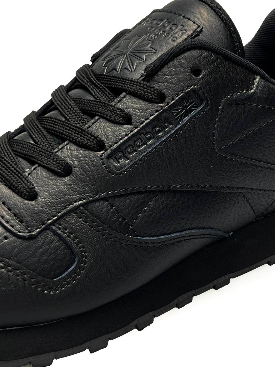 Reebok Classic Leather All Black