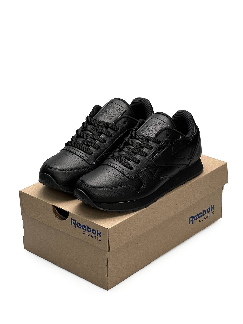 Reebok Classic Leather All Black
