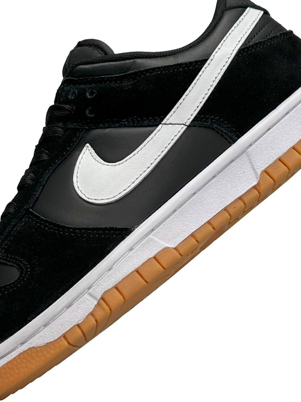 Nike SB Dunk Low Black Suede White Gum