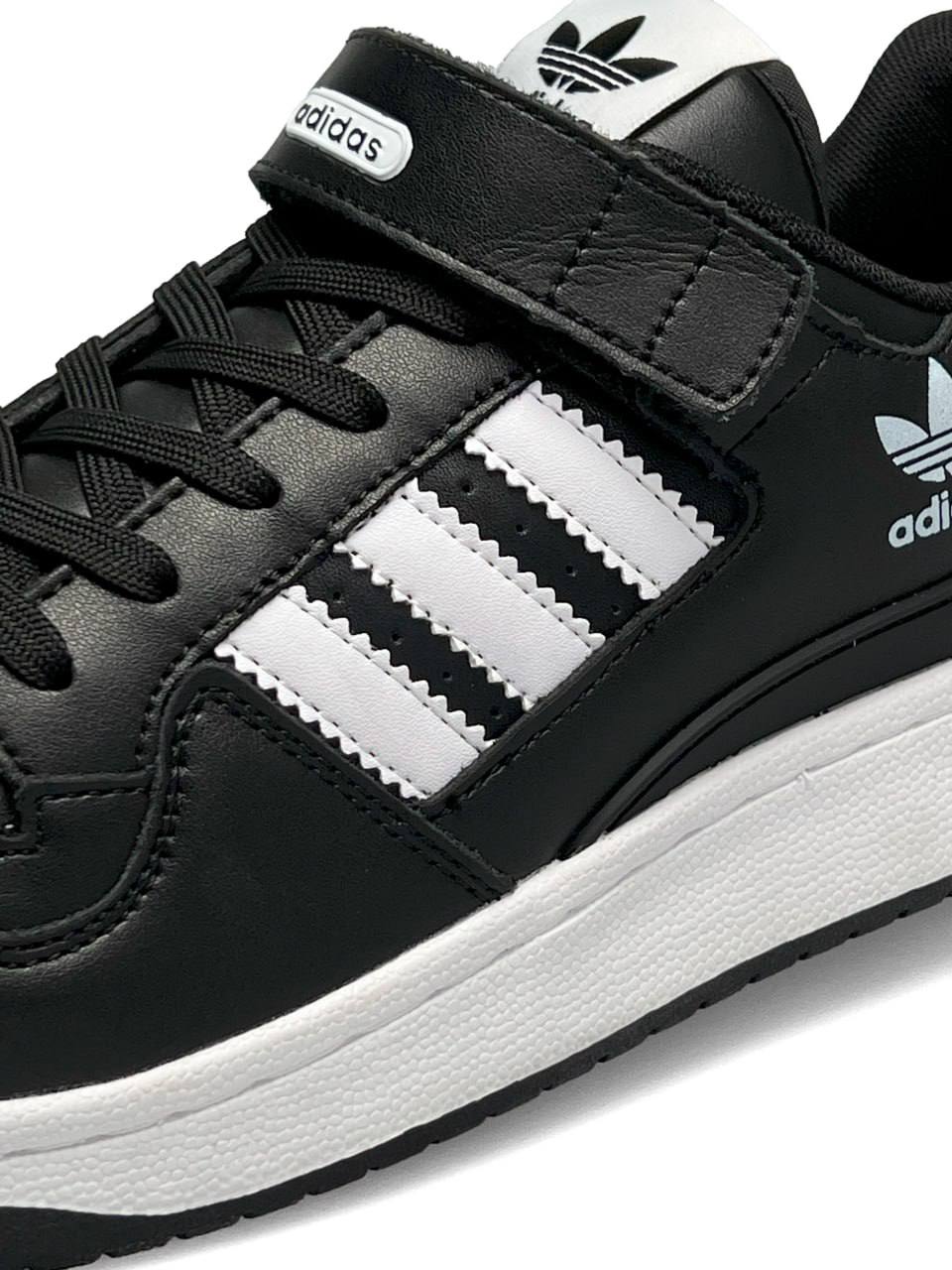 Adidas Forum Low All Black White