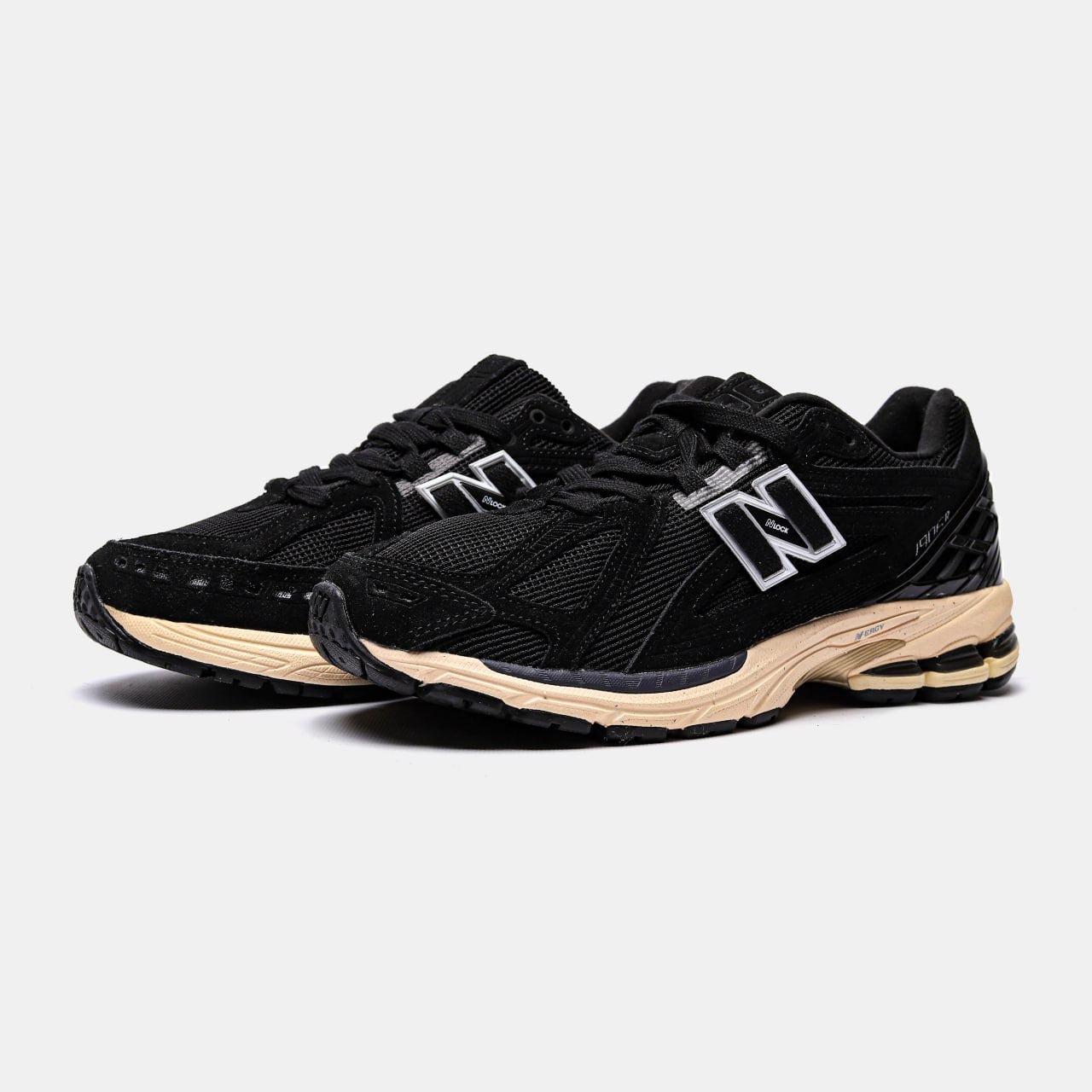 New Balance 1906R BLACK