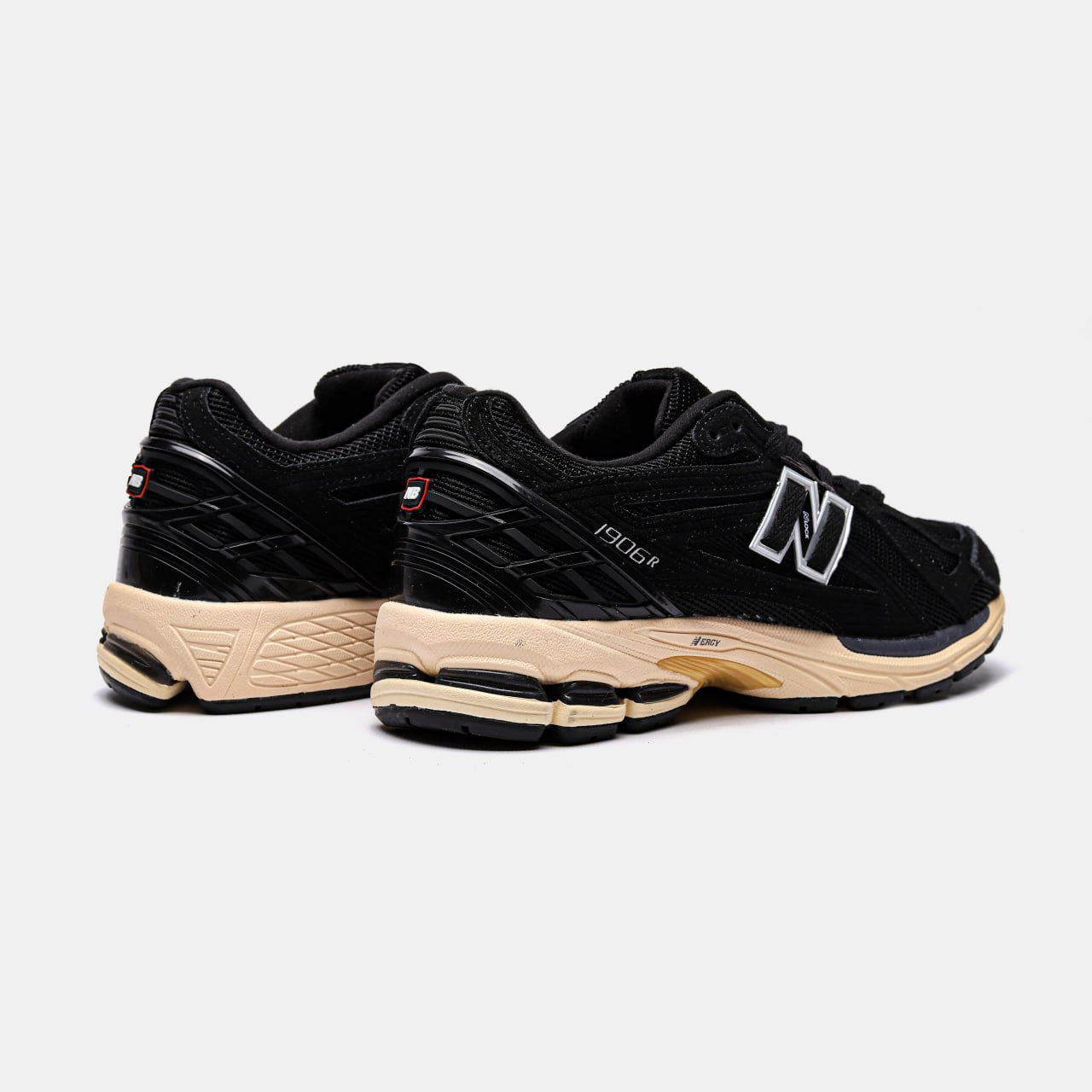 New Balance 1906R BLACK
