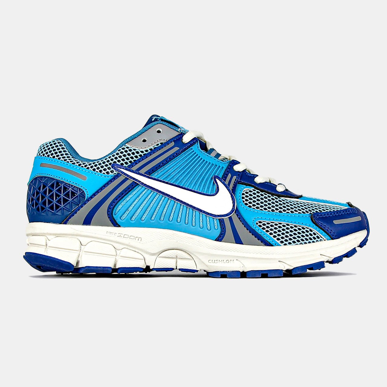 Nike Air Zoom Vomero 5 Worn Blue