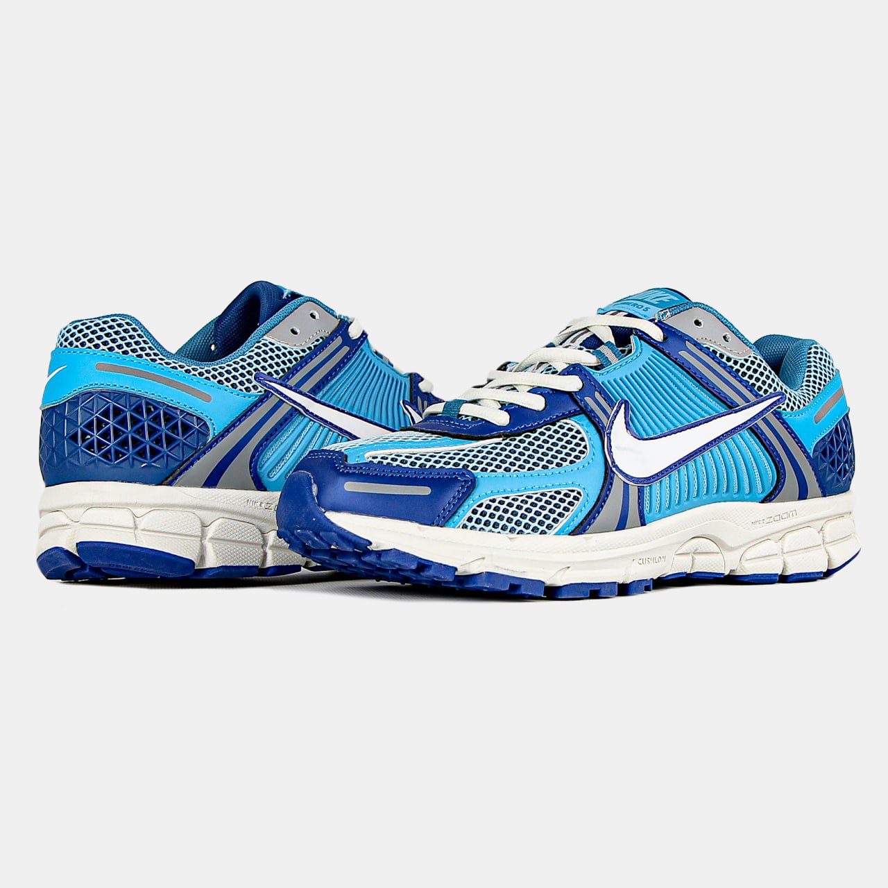 Nike Air Zoom Vomero 5 Worn Blue