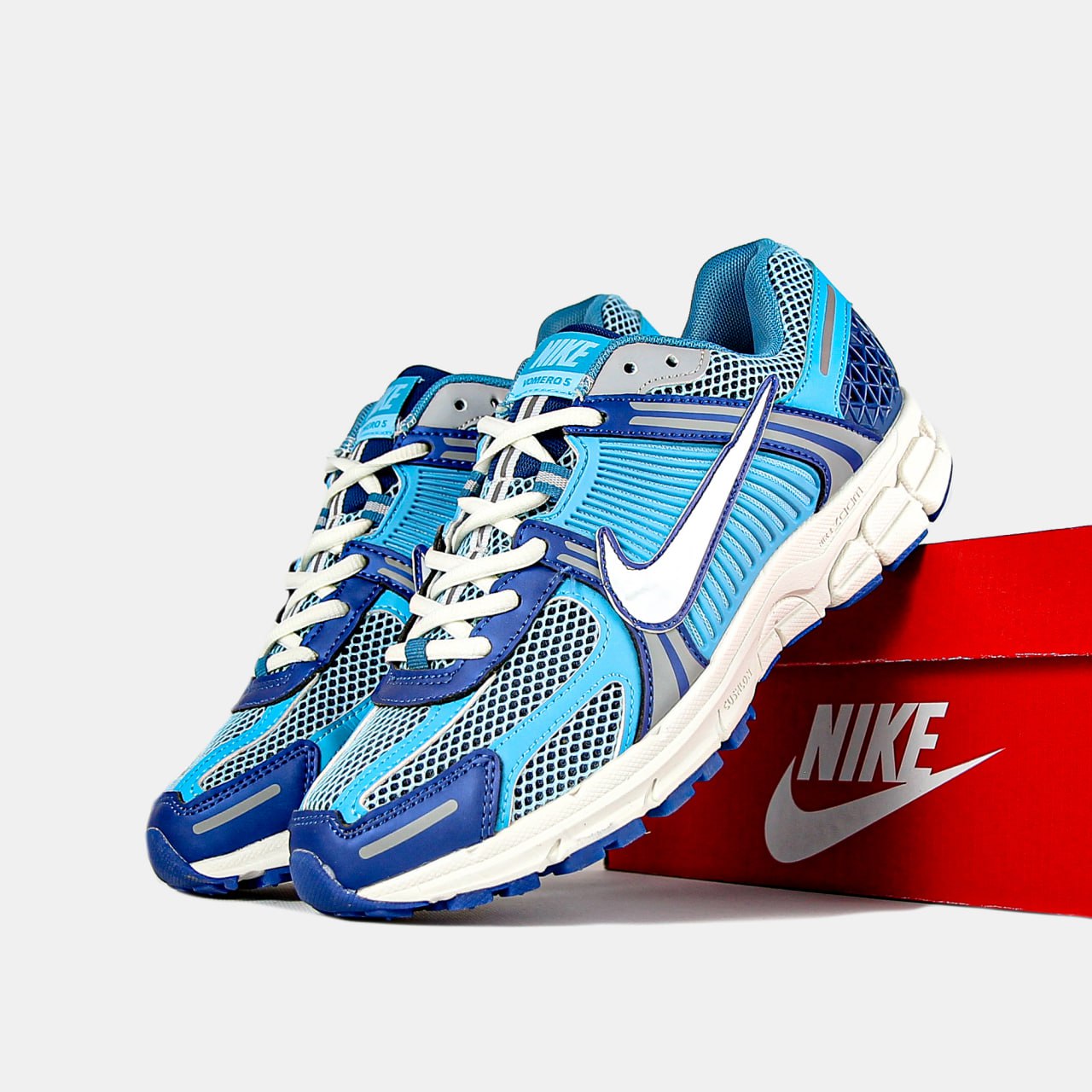 Nike Air Zoom Vomero 5 Worn Blue