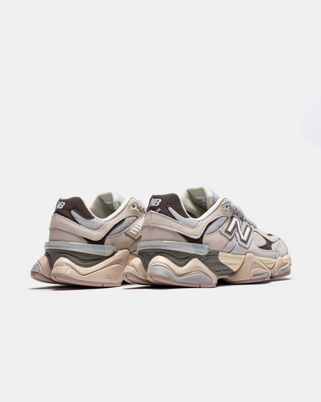 New Balance 9060 Beige