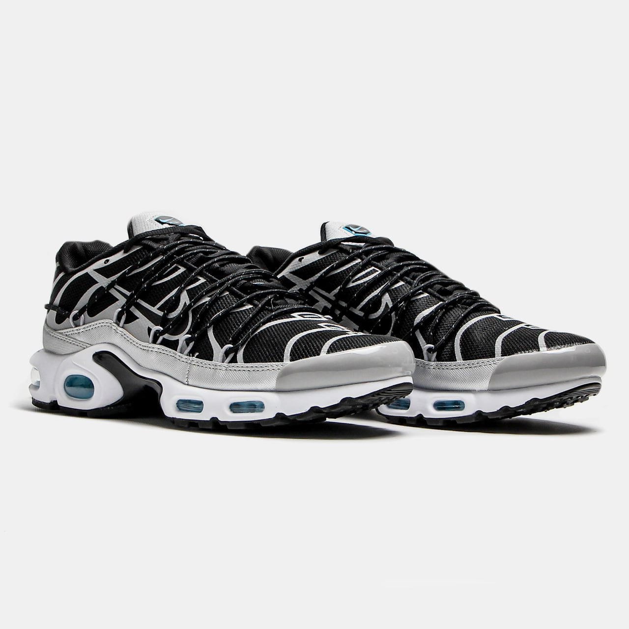 Nike Air Max TN Plus Lace Toggle Black Grey