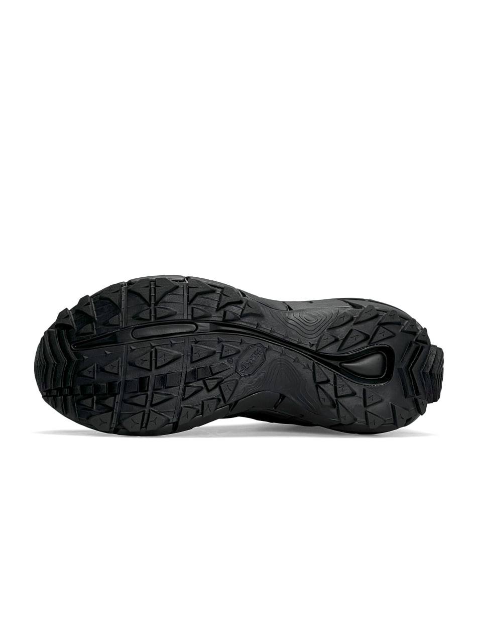 Reebok Zig Kinetica Edge All Black Fur