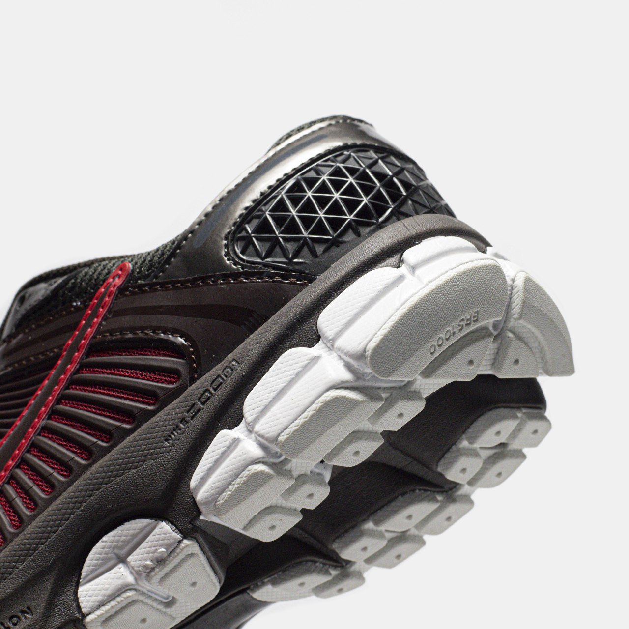 Nike Zoom Vomero 5 Velvet Brown