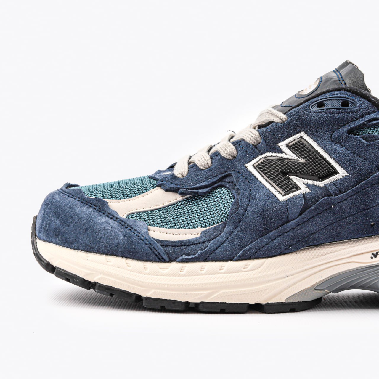 New Balance 2002R Protection Pack Navy