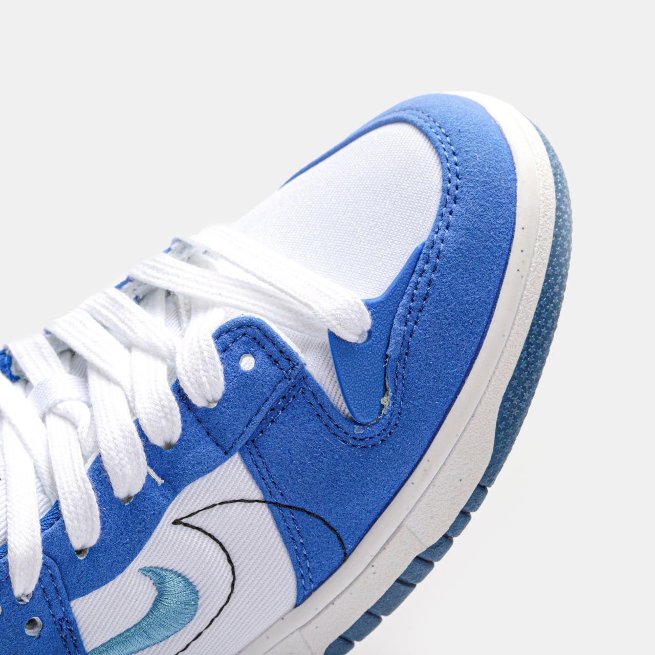 Nike SB Dunk Low Disrupt 2 White Royal