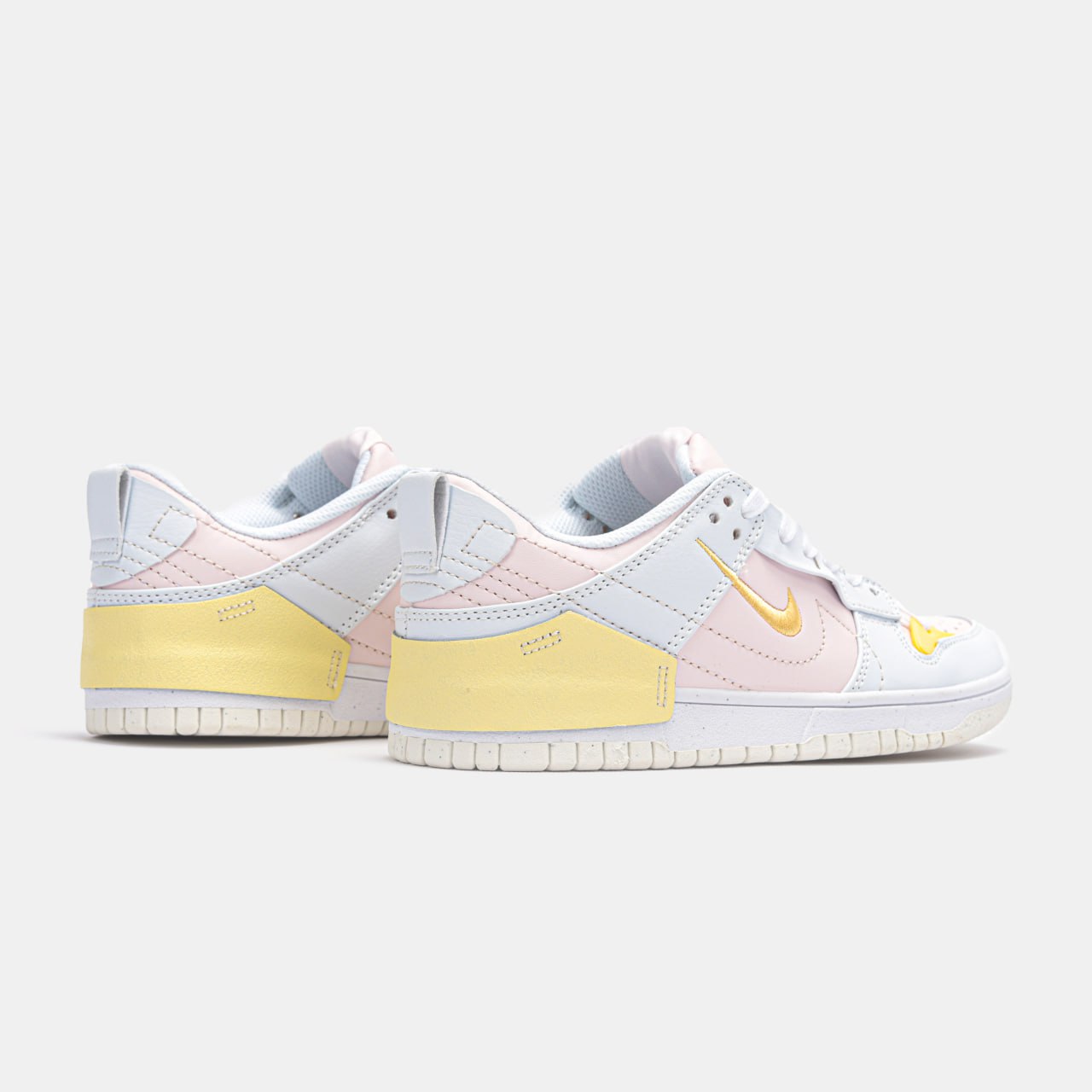 Nike SB Dunk Low Disrupt 2 Pink Oxford