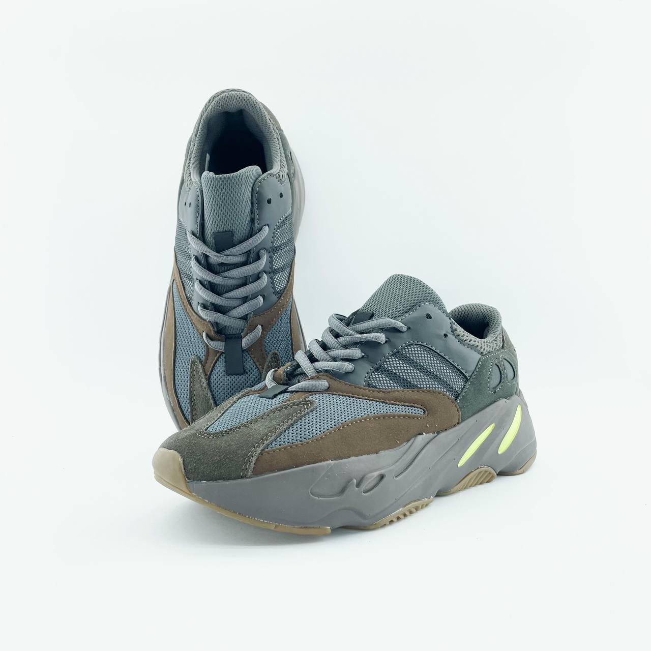 Adidas Yeezy Boost 700 Mauve