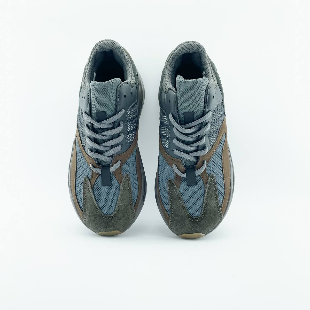 Adidas Yeezy Boost 700 Mauve