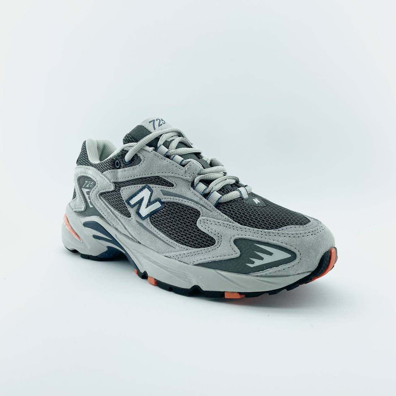 New Balance 725 Dark Grey